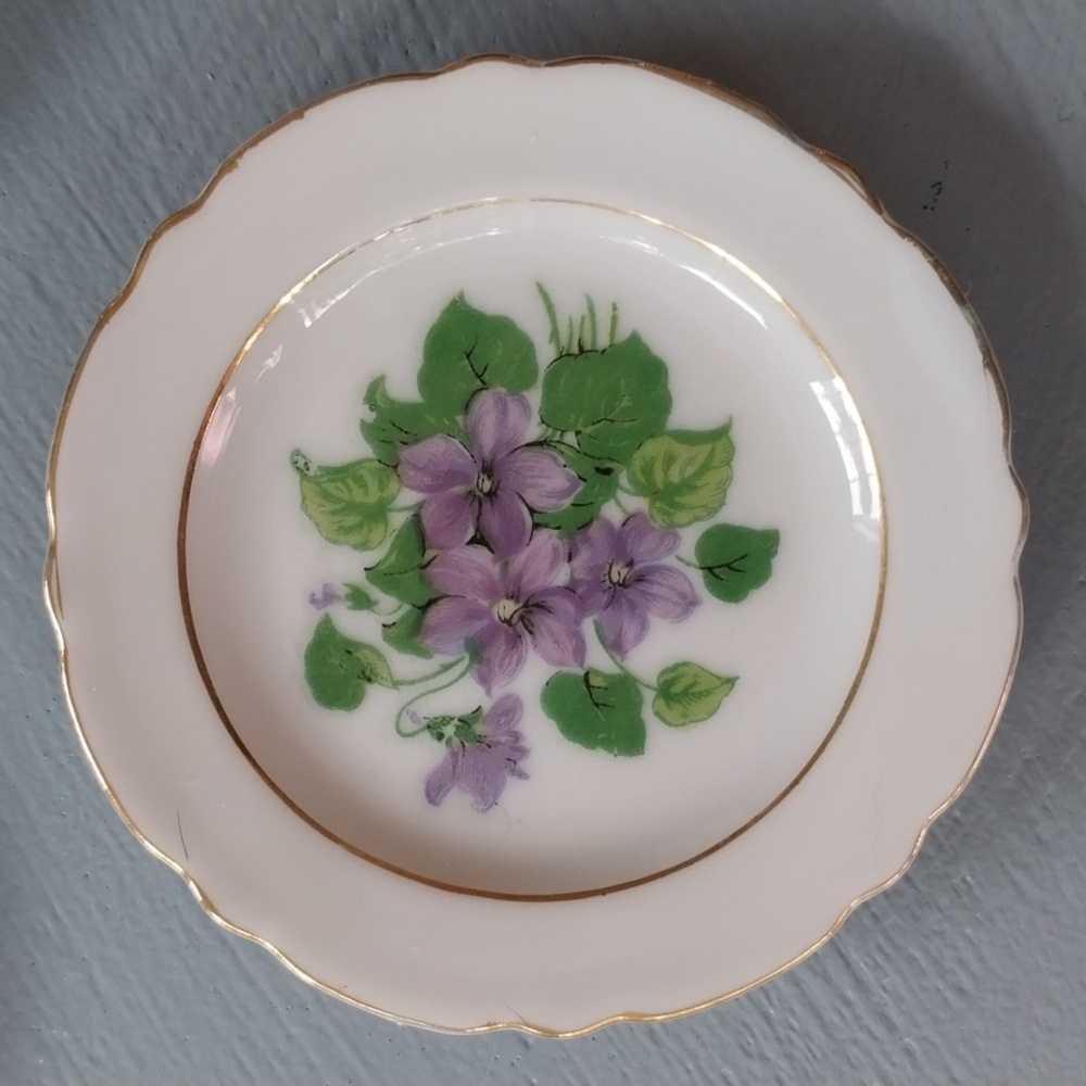 Floral Porcelain 3 Piece Plate Set - Perfect As A Ring Dish - Picture 4 of 6